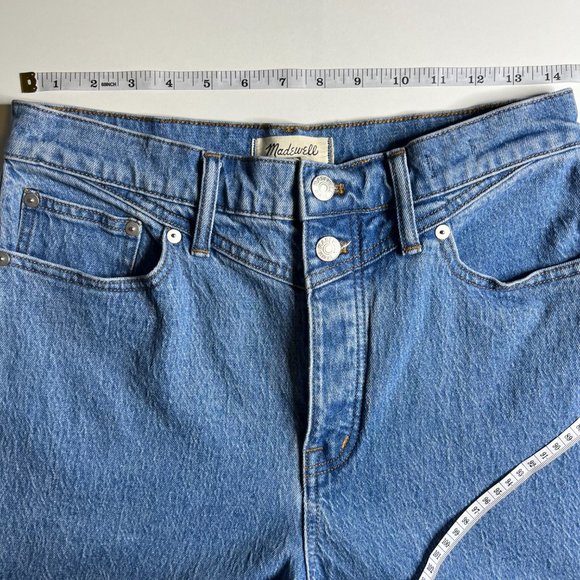 Madewell The Perfect Vintage Wide-Leg Jean in Harding Wash: Button-Fly Edition - Picture 9 of 16